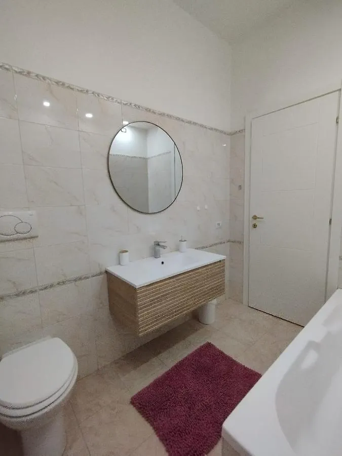 Apartmán La Dama Dei Fiori Vimercate 0*,